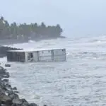 ചരക്ക് കപ്പൽ അപകടത്തിൽ  അപകടകരമായ വസ്തുക്കൾ കടലിലോ മത്സ്യത്തിലോ വിഷബാധ ഉണ്ടാക്കിയിട്ടില്ലെന്ന് കേരള ഫിഷറീസ് മന്ത്രി സജി ചെറിയാൻ
