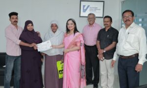 Read more about the article വിഴിഞ്ഞം തുറമുഖം: ജീവനോപാധി നഷ്ടപരിഹാരം വിതരണം ചെയ്തു
