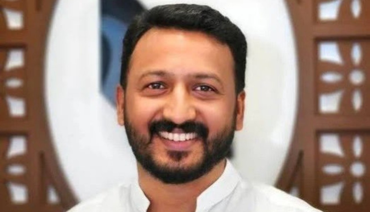 You are currently viewing എംഎൽഎ രാഹുൽ മാംകൂട്ടത്തിൽ മൗനം വെടിഞ്ഞു: “ആരെയും കുറ്റപ്പെടുത്തുന്നില്ല, പക്ഷേ എനിക്കും ചിലത് പറയാനുണ്ട്”