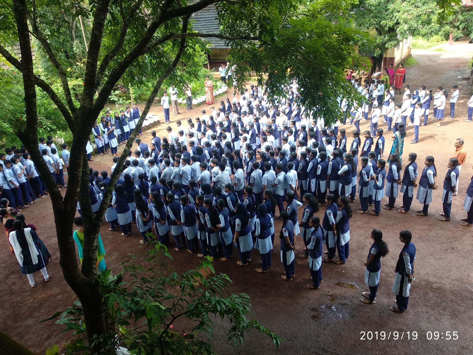 Read more about the article സ്കൂൾ ആഘോഷങ്ങളിൽ യൂണിഫോമിന് ഇളവ്: പൊതുവിദ്യാഭ്യാസ ഡയറക്ടറുടെ ഉത്തരവ്