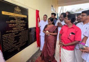 Read more about the article പടനിലം പബ്ലിക് മാർക്കറ്റ് കെട്ടിടത്തിന്റെ പ്രവർത്തനോദ്ഘാടനം മത്സ്യബന്ധന വകുപ്പ് മന്ത്രി സജി ചെറിയാൻ ഇന്ന് നിർവഹിച്ചു.