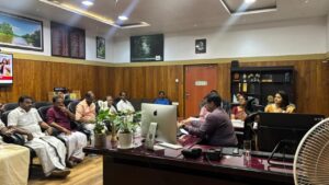 Read more about the article വോട്ടർപട്ടികയുടെ എസ്.ഐ.ആർ.പരിഷ്കരണം: രാഷ്ട്രീയ പാർട്ടികളുടെ യോഗം ചേർന്നു