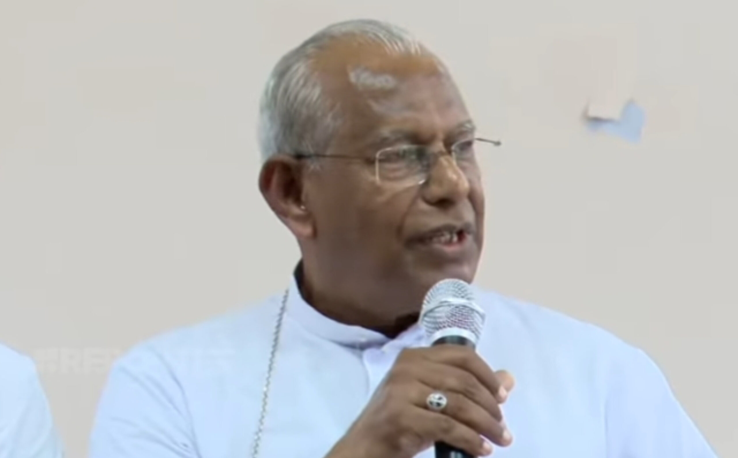 Read more about the article ക്രൈസ്തവ സമുദായത്തെ തഴയുന്ന പാർട്ടികളോട് അതേ രീതിയിൽ പ്രതികരിക്കും: മാർ ആൻഡ്രൂസ് താഴത്ത്