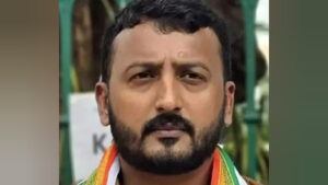 Read more about the article പാലക്കാട് എംഎൽഎ രാഹുൽ മാങ്കൂട്ടത്തിലിനെതിരെ ലൈംഗിക പീഡന കേസ്; ജാമ്യമില്ലാ വകുപ്പുകൾ പ്രകാരം പൊലീസ് നടപടി