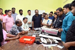 Read more about the article ജില്ലയില്‍ ഇ.വി.എം കമ്മീഷനിംഗ് ആരംഭിച്ചു: തദ്ദേശതിരഞ്ഞെടുപ്പ് തയ്യാറെടുപ്പുകള്‍ പുരോഗതിയില്‍