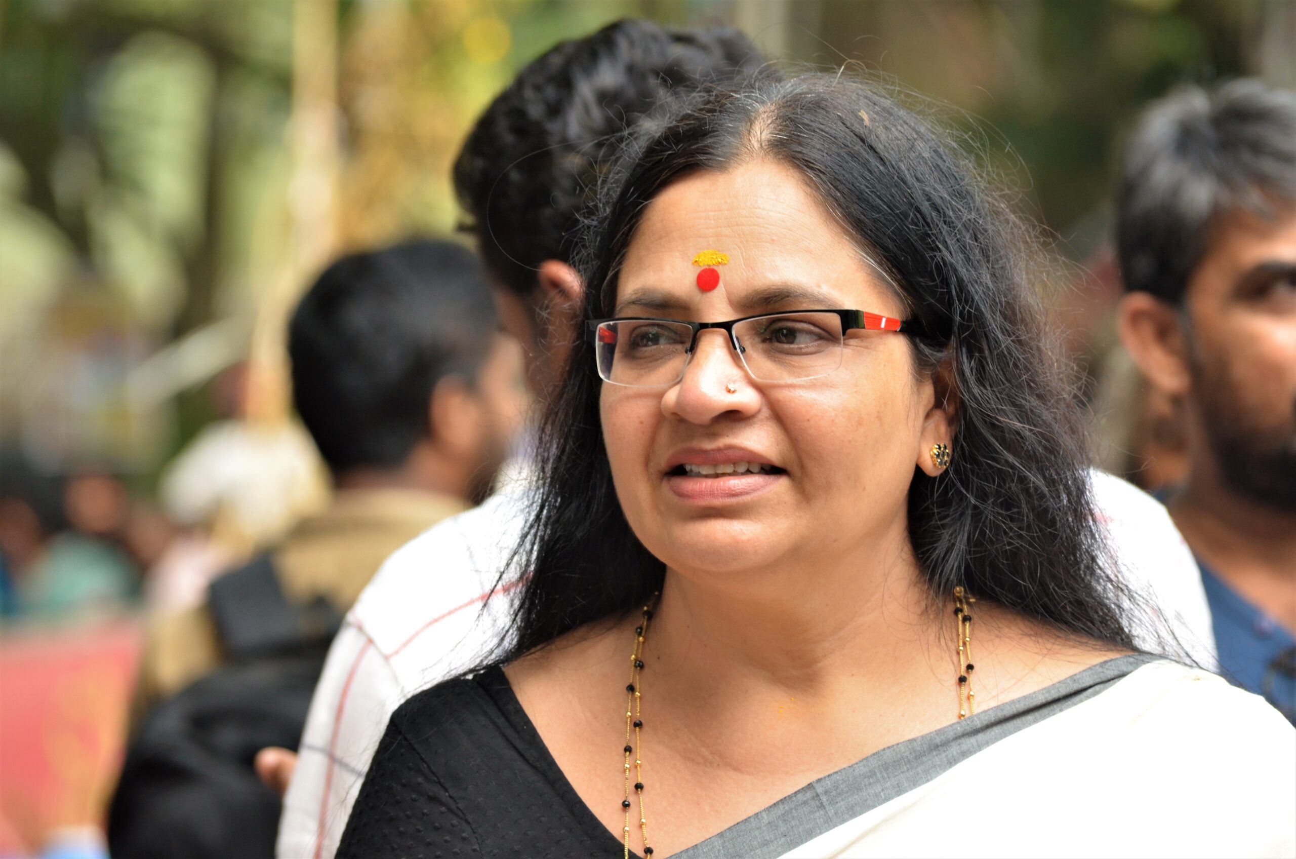 Read more about the article ഭാഗ്യലക്ഷ്മി ഫെഫ്കയിൽ നിന്ന് രാജിവച്ചു; ദിലീപിനെ തിരിച്ചെടുക്കാനുള്ള നീക്കത്തിൽ പ്രതിഷേധം