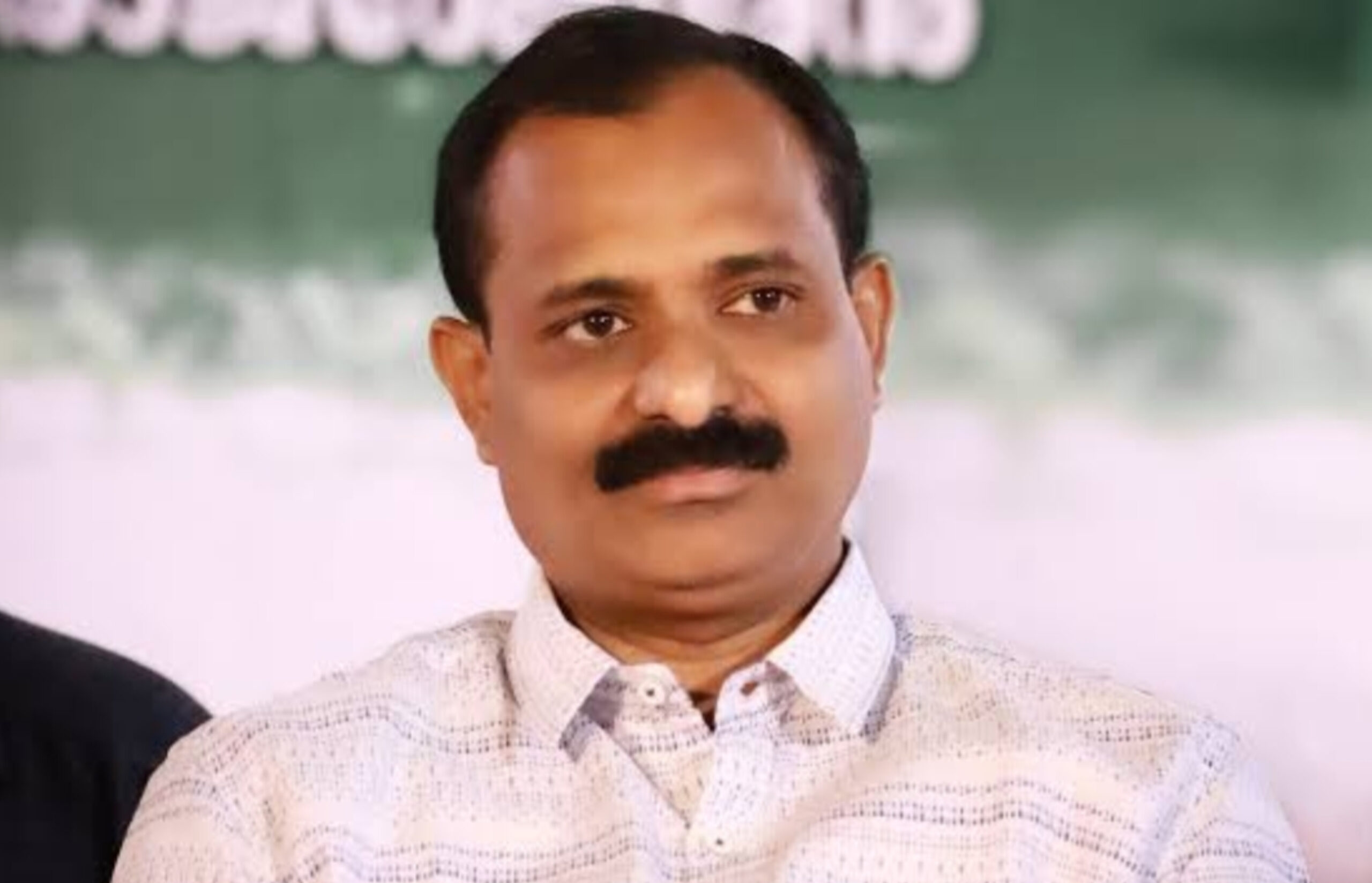 You are currently viewing തിരുവനന്തപുരം നഗരസഭാ കൗൺസിലറായി വിവി രാജേഷ് സത്യപ്രതിജ്ഞ ചെയ്തു.