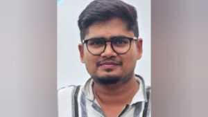 Read more about the article മുണ്ടക്കയം–കോരുത്തോട് റോഡിൽ തീർത്ഥാടന വാഹനം ഇടിച്ച് യുവാവ് മരിച്ചു