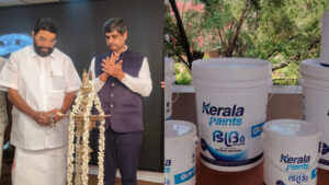 Read more about the article റബ്ബർപാലിൽ നിന്നുള്ള പരിസ്ഥിതി സൗഹൃദ പെയിന്റ്; ‘ഭദ്രം എമൾഷൻ പെയിന്റ്’ ആദ്യഘട്ട ഫോർമുലകൾ പൂർത്തിയായി