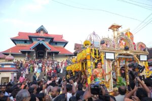 Read more about the article തങ്ക അങ്കി ഘോഷയാത്ര വെള്ളിയാഴ്ച സന്നിധാനത്ത്