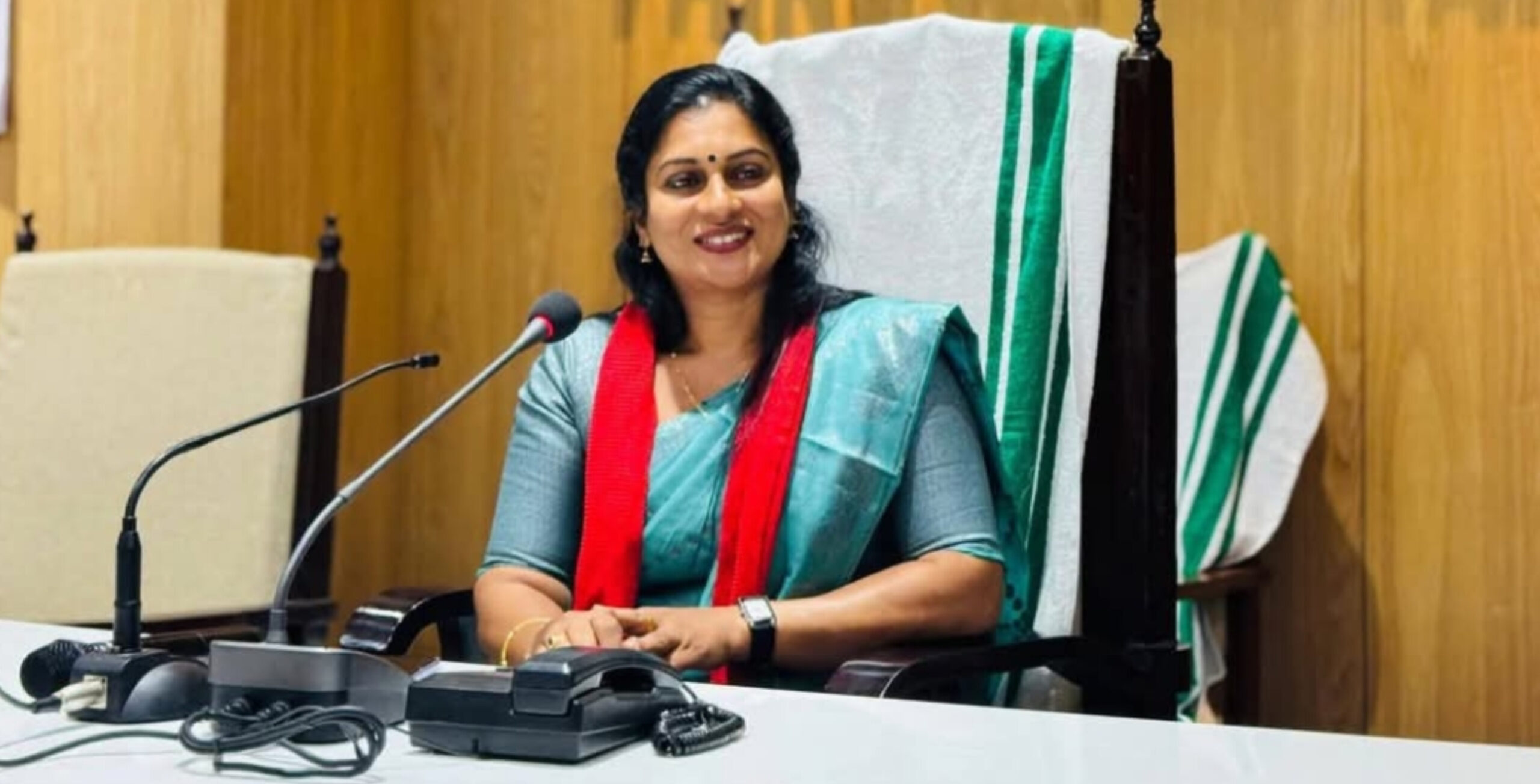 You are currently viewing തിരുവനന്തപുരം ജില്ലാ പഞ്ചായത്ത്: വി. പ്രിയദർശിനി പ്രസിഡണ്ട്