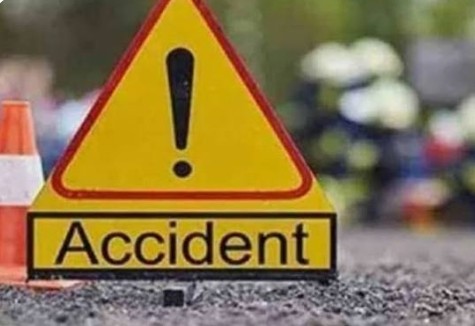 Read more about the article സ്കൂട്ടർ ബസിനടിയിൽ വീണ് യുവതി മരിച്ചു