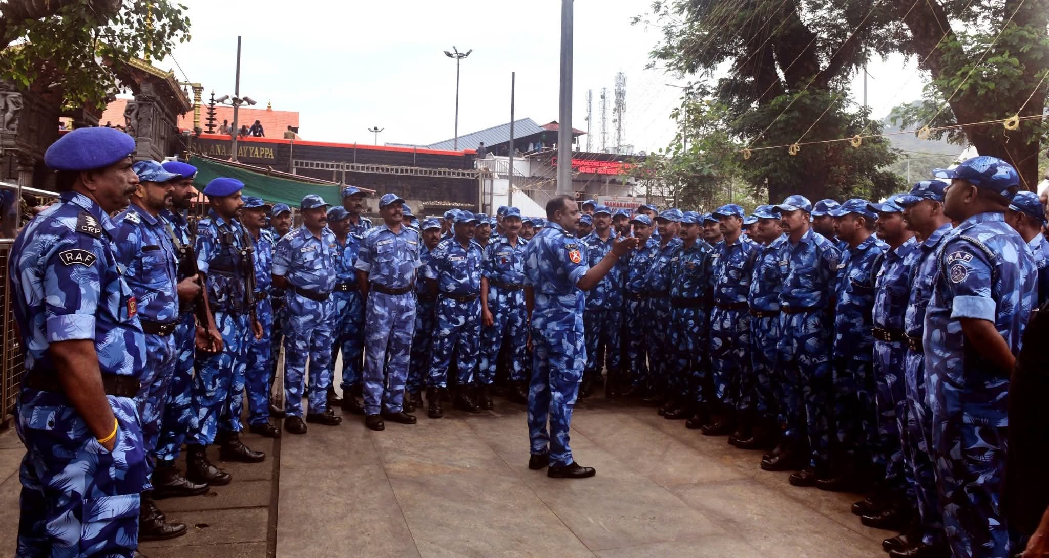You are currently viewing ശബരിമല: ആൾക്കൂട്ട നിയന്ത്രണത്തിന് പോലീസിനൊപ്പം ആർഎഎഫും