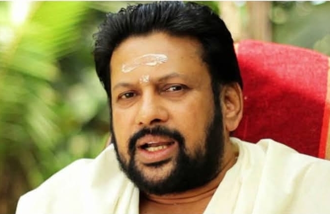 You are currently viewing ശബരിമല സ്വർണക്കൊള്ള കേസ്: മുൻ തന്ത്രി കണ്ടര് രാജീവരെ എസ്‌ഐടി അറസ്റ്റ് ചെയ്തു