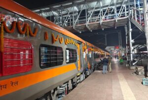 Read more about the article അമൃത്ഭാരത് എക്‌സ്പ്രസുകൾക്ക്  കരുനാഗപ്പള്ളി, കായംകുളം സ്റ്റോപ്പുകൾക്ക് അനുമതി