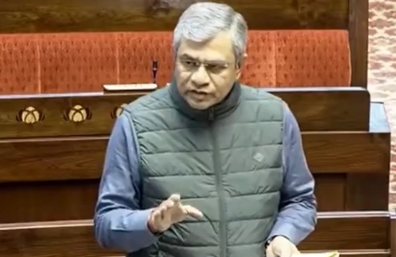 Read more about the article കേരളത്തിലുടനീളം റെയിൽവേ പാത വികസന പദ്ധതികൾ പുരോഗമിക്കുന്നു: അശ്വിനി വൈഷ്ണവ്