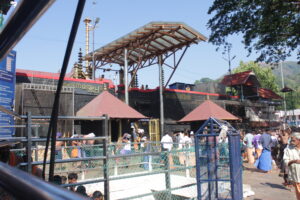 Read more about the article ശബരിമല തീർത്ഥാടനം: സമഗ്രമാറ്റത്തിന് ദേവസ്വം ബോർഡ്, പ്രത്യേക ബജറ്റും ഫെസ്റ്റിവൽ കൺട്രോൾ ഓഫിസും