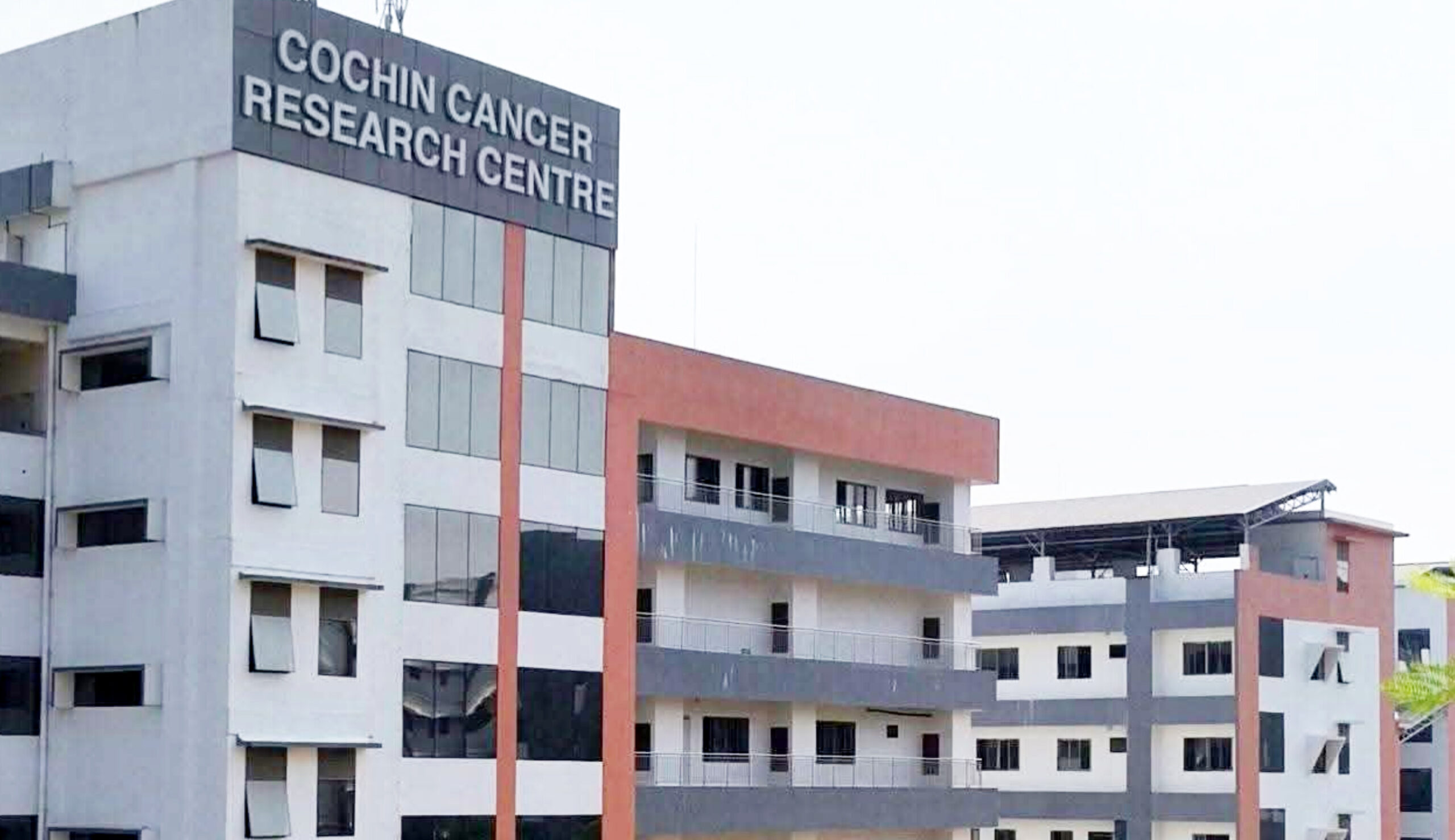 You are currently viewing കൊച്ചി ക്യാൻസർ സെന്ററിന്റെ പുതിയ കെട്ടിടം ഉദ്ഘാടനം ചെയ്തു