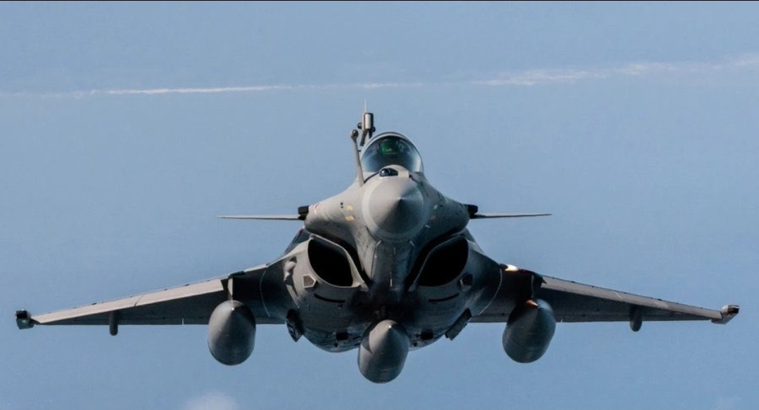 You are currently viewing 114 റഫാൽ യുദ്ധവിമാനങ്ങൾക്കായി ₹3.25 ലക്ഷം കോടി രൂപയുടെ കരാറിന് അംഗീകാരം