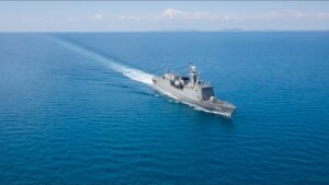 Read more about the article ശ്രീലങ്കൻ തീരത്ത് ഇറാൻ യുദ്ധക്കപ്പലിന് നേരെ സംശയാസ്പദ സബ്‌മറൈൻ ആക്രമണം; 101 പേർ കാണാതായി, 78 പേർക്ക് പരിക്ക്