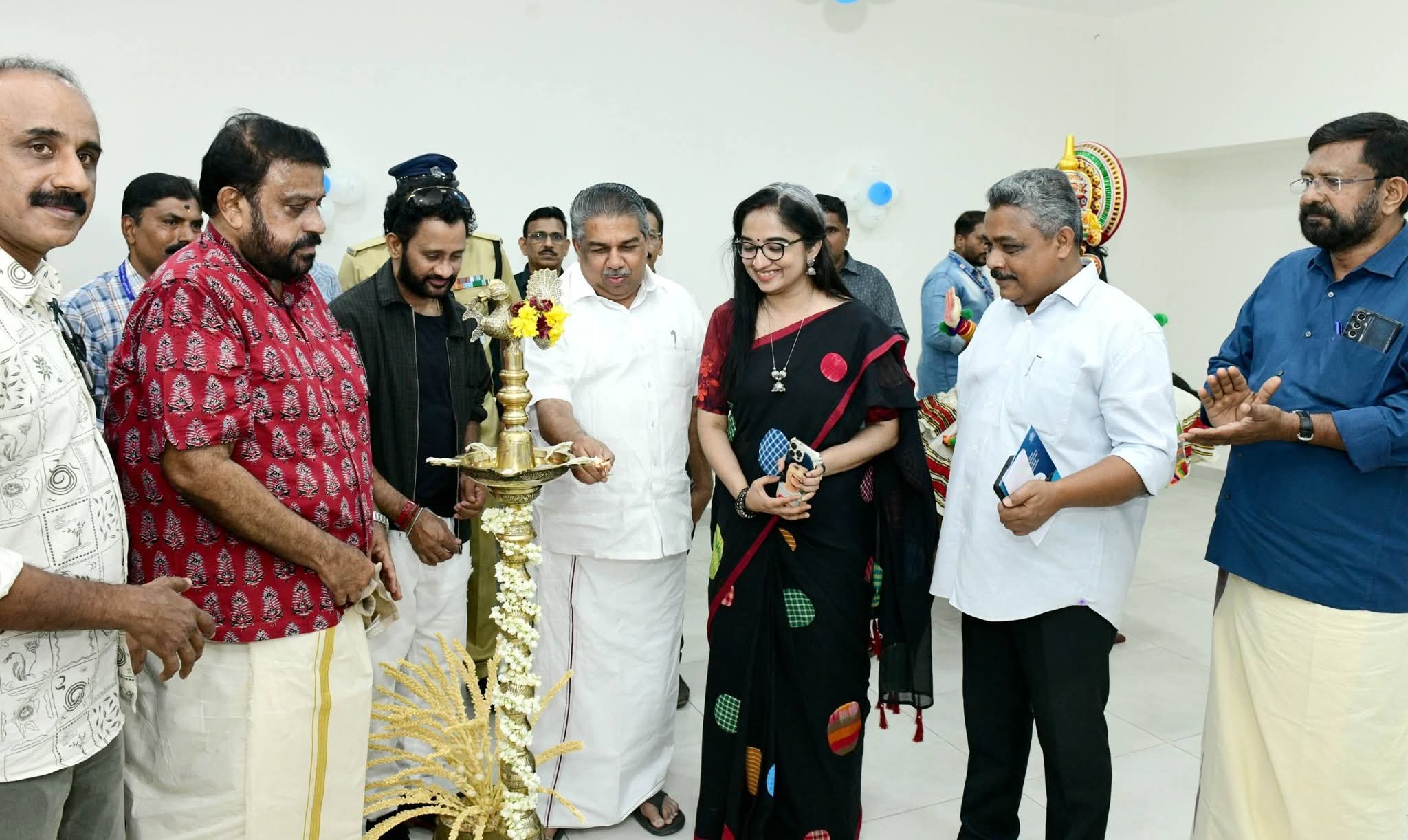 Read more about the article ചിത്രാഞ്ജലി സ്റ്റുഡിയോ നവീകരണം: ഒന്നാംഘട്ടം മന്ത്രി സജി ചെറിയാൻ ഉദ്ഘാടനം ചെയ്തു