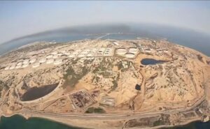 Read more about the article ഖാർഗ് ദ്വീപ് ലക്ഷ്യമിട്ട് അമേരിക്കൻ ആക്രമണം; പ്രതികാര മുന്നറിയിപ്പുമായി ടെഹ്‌റാൻ