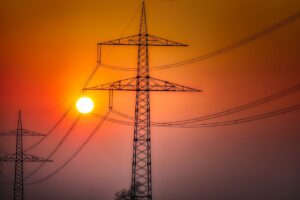 Read more about the article വേനൽച്ചൂടിൽ വൈദ്യുതി ഡിമാൻഡ് കുത്തനെ; കേരളത്തിൽ റെക്കോർഡ് ഉപഭോഗം