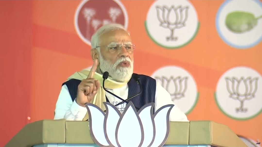 Read more about the article എൽ.ഡി.എഫ്, യു.ഡി.എഫ് മുന്നണികൾക്കെതിരെ പ്രധാനമന്ത്രി മോദിയുടെ രൂക്ഷ വിമർശനം