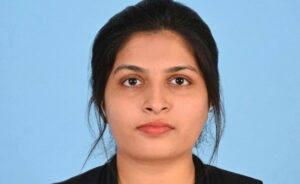 Read more about the article ആലുവയിൽ ലിഫ്റ്റ് ചോദിച്ച് ബൈക്കിൽ കയറിയ യുവതിക്ക് ദാരുണാന്ത്യം