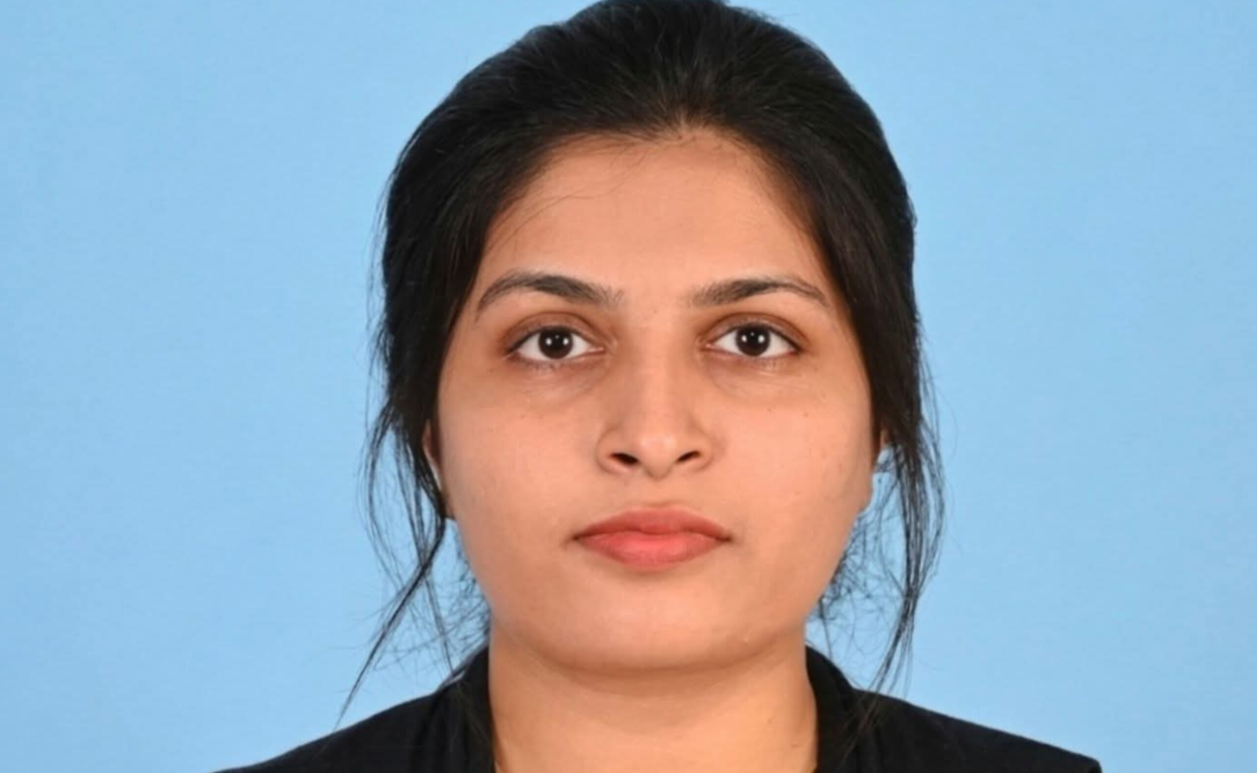 Read more about the article ആലുവയിൽ ലിഫ്റ്റ് ചോദിച്ച് ബൈക്കിൽ കയറിയ യുവതിക്ക് ദാരുണാന്ത്യം