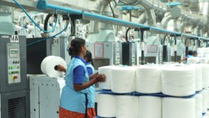 Read more about the article രാജ്യത്തെ 42% സ്ത്രീ ഫാക്ടറി തൊഴിലാളികൾ  തമിഴ്നാട്ടിൽ