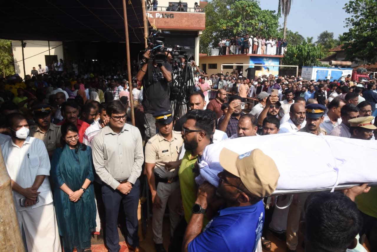 Read more about the article വാല്‍പാറ ദുരന്തം: രക്ഷാപ്രവര്‍ത്തനത്തില്‍ ഒറ്റക്കെട്ടായി ജില്ലാ ഭരണകൂടം