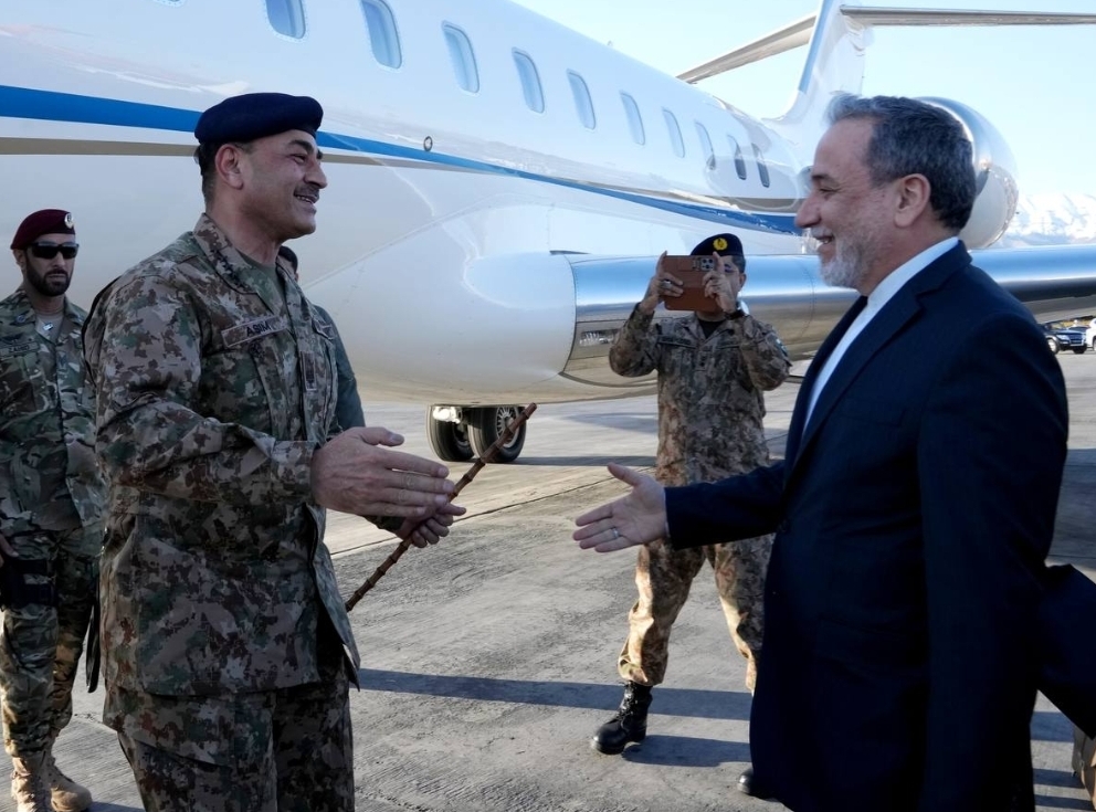 Read more about the article ഇറാൻ–അമേരിക്ക ചർച്ചകൾക്ക് പുതുജീവൻ; അബ്ബാസ് അരാഗ്ചി ഇസ്ലാമാബാദിൽ