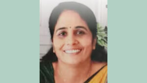 Read more about the article പൂക്കൾ കാറിൽ കയറ്റുന്നതിനിടെ അധ്യാപികയ്ക്ക് ദാരുണാന്ത്യം