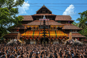 Read more about the article തൃശൂർ പൂരം 2026 സമാപിച്ചു: ഉപചാരം ചൊല്ലി തിരുവമ്പാടി–പാറമേക്കാവ് ഭഗവതിമാർ പിരിഞ്ഞു