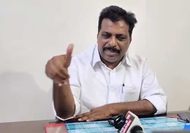 You are currently viewing ഐഷ പോറ്റിയുടെ പരാജയത്തിന് പിന്നിൽ വോട്ട് ചോർച്ചയെന്ന് കൊടിക്കുന്നിൽ സുരേഷ്; സാമ്പത്തിക ഇടപാടുകൾ നടന്നുവെന്നും ആരോപണം