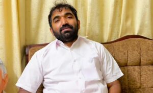 Read more about the article ചാണ്ടി ഉമ്മന്റെ വെളിപ്പെടുത്തൽ: സതീശനെ മന്ത്രിസഭയിൽ ഉൾപ്പെടുത്താൻ ഉമ്മൻചാണ്ടിക്ക് ആഗ്രഹമുണ്ടായിരുന്നു