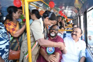 Read more about the article കെഎസ്ആർടിസിയുടെ ‘പ്രിയദർശിനി’ സൗജന്യ യാത്രാ പദ്ധതിക്ക് തുടക്കമായി