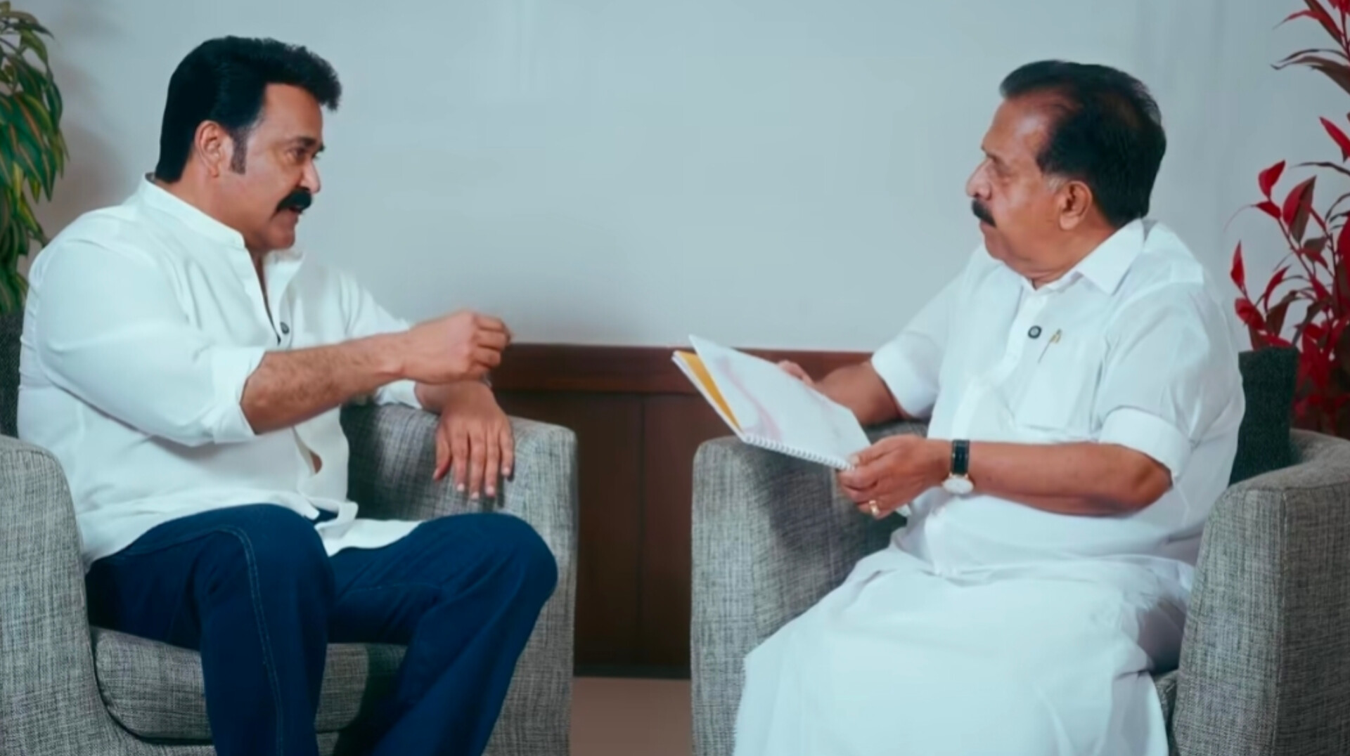 Read more about the article ‘ഓപ്പറേഷൻ തൂഫാൻ’ പദ്ധതിക്ക് മോഹൻലാലിന്റെ പിന്തുണ; ലഹരിവിരുദ്ധ പോരാട്ടത്തിൽ കേരള പൊലീസിനൊപ്പം പ്രവർത്തിക്കുമെന്ന് പ്രഖ്യാപനം