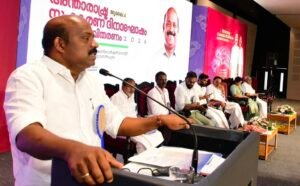 Read more about the article സഹകരണ മേഖലയുടെ വിശ്വാസ്യത വീണ്ടെടുക്കും; ഹ്രസ്വ-ദീർഘകാല പദ്ധതികളുമായി സർക്കാർ: മന്ത്രി എം. ലിജു