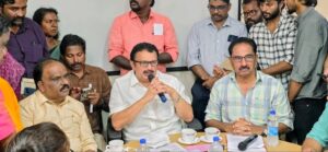 Read more about the article പാരിപ്പള്ളി മെഡിക്കൽ കോളേജിന്റെ വികസനത്തിന് പ്രതീക്ഷ; ആരോഗ്യ മന്ത്രിയുടെ പ്രഖ്യാപനങ്ങളെ സ്വാഗതം ചെയ്ത് എൻ.കെ. പ്രേമചന്ദ്രൻ