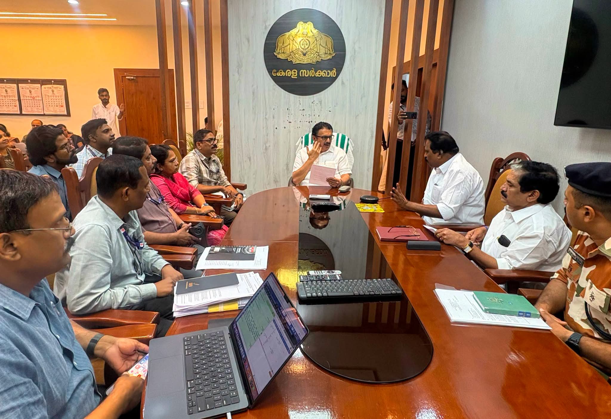 Read more about the article നൂറനാട് ഐടിബിപി ക്യാമ്പിൽ കേന്ദ്രീയ വിദ്യാലയത്തിന് വഴിതുറന്നു; അധിക ഭൂമി അനുവദിക്കാൻ തീരുമാനം