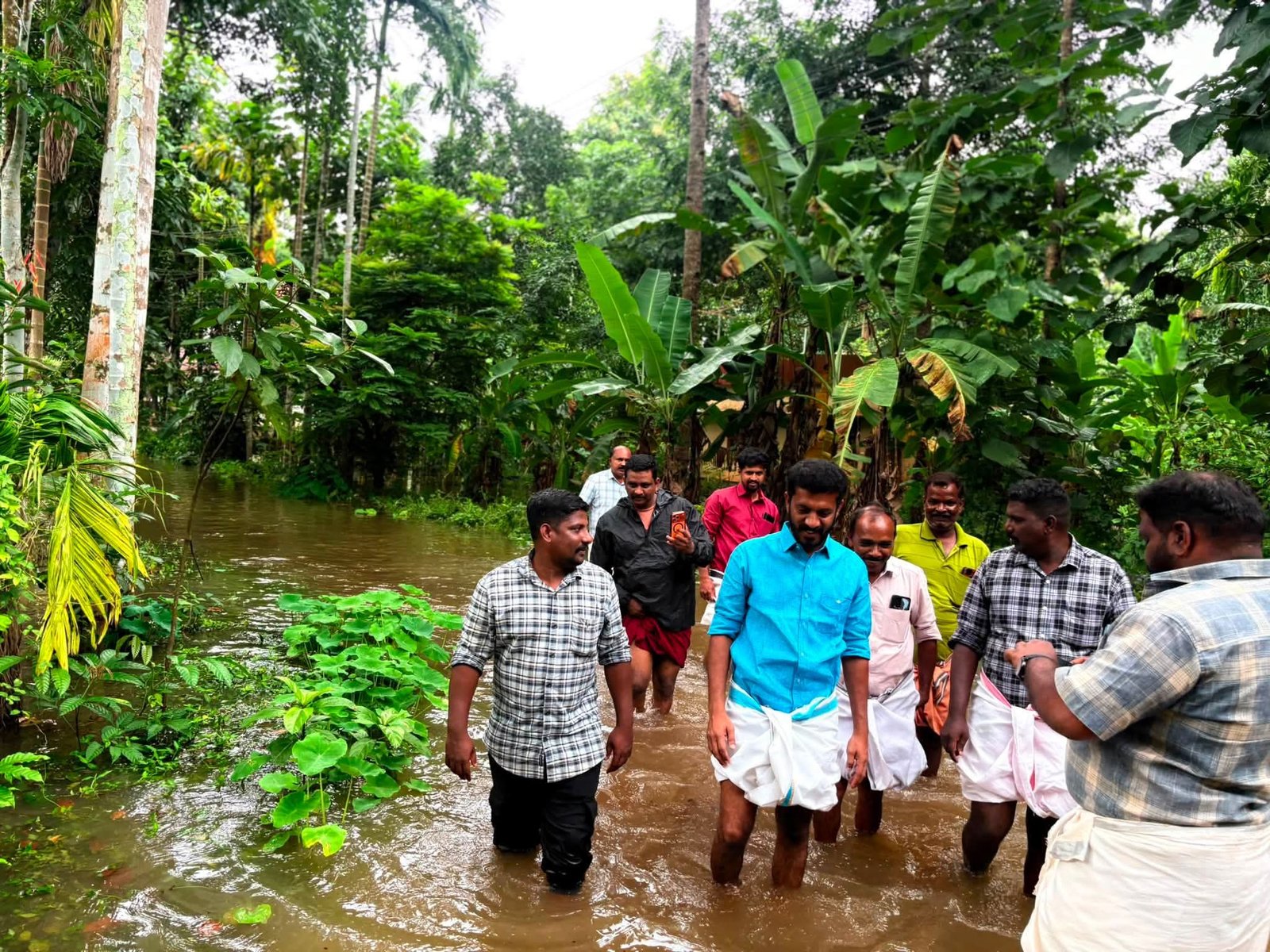 Read more about the article നൂറനാട്ടിൽ മഴക്കെടുതി; ആറ്റുവാ, ചെറുമുഖ മേഖലകളിൽ എംഎൽഎ, എംഎസ് അരുൺകുമാർ സന്ദർശനം നടത്തി