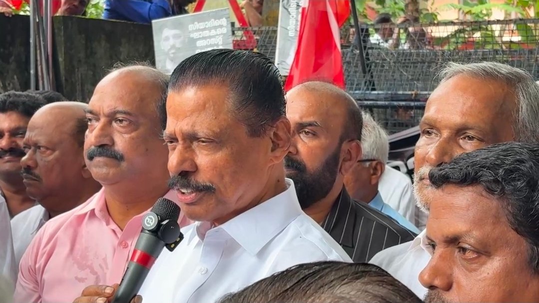 Read more about the article സിയാദിന്റെ മരണം: യഥാർത്ഥ കുറ്റവാളികളെ കണ്ടെത്തി ശിക്ഷിക്കണം; നഷ്ടപരിഹാരം നൽകണം
