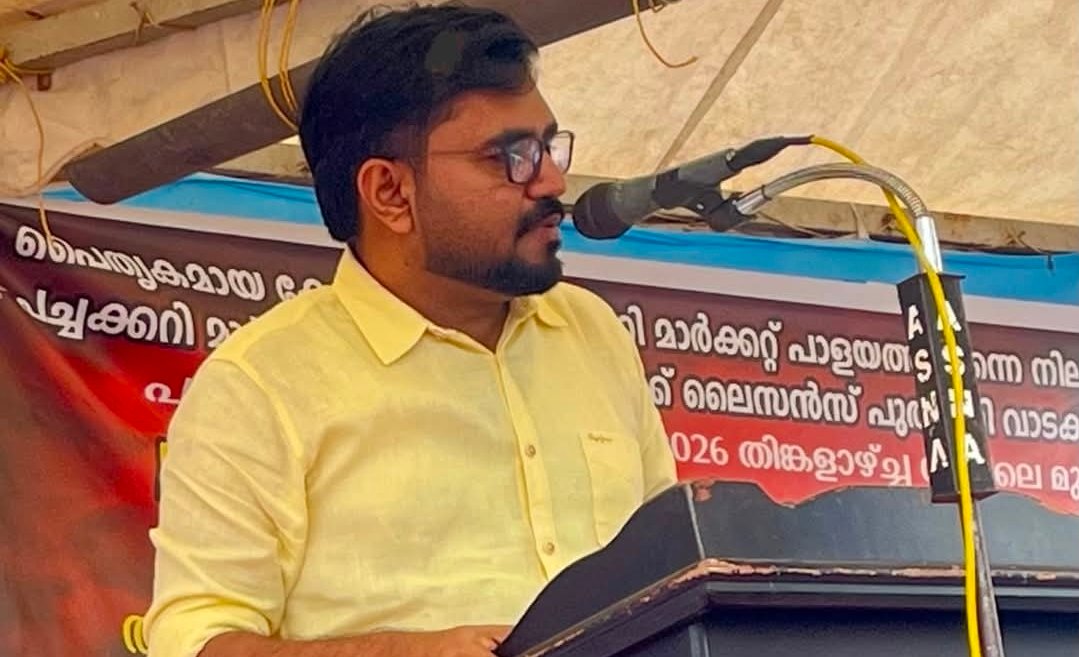 You are currently viewing പാളയം പച്ചക്കറി മാർക്കറ്റ്: വ്യാപാരികൾക്കും തൊഴിലാളികൾക്കും പിന്തുണയുമായി ഫൈസൽ ബാബു എംഎൽഎ