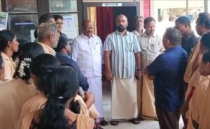 Read more about the article കുണ്ടറ സിറാമിക്സ് തൊഴിലാളികളുടെ ബോണസ് പുനഃസ്ഥാപിച്ചു