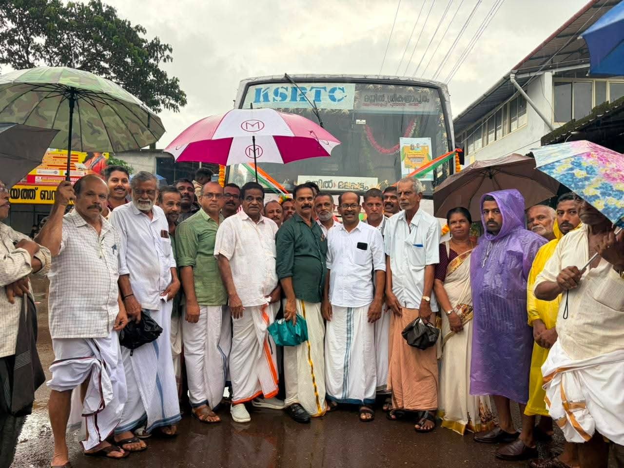Read more about the article തളിപ്പറമ്പ് മണ്ഡലത്തിൽ പുതിയ കെഎസ്ആർടിസി സർവീസ്; ശ്രീകണ്ഠപുരം–അഡൂർ–മലപ്പട്ടം–കണ്ണൂർ റൂട്ടിൽ സർവീസ് ആരംഭിച്ചു