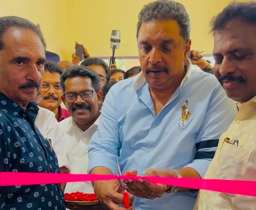 Read more about the article കുന്നത്തൂർ എംഎൽഎ ഉല്ലാസ് കോവൂരിന്റെ പുതിയ ഓഫീസ് തുറന്നു