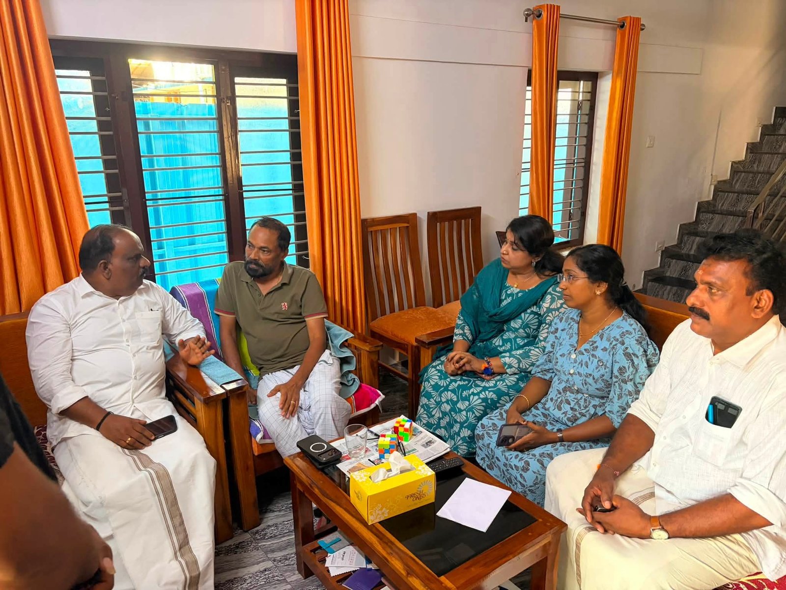 Read more about the article നേപ്പാൾ പ്രളയം: കാണാതായ കൊല്ലം സ്വദേശിനി സുനന്ദയുടെ വീട് സന്ദർശിച്ച് എംഎൽഎ ബിബി ഗോപകുമാർ