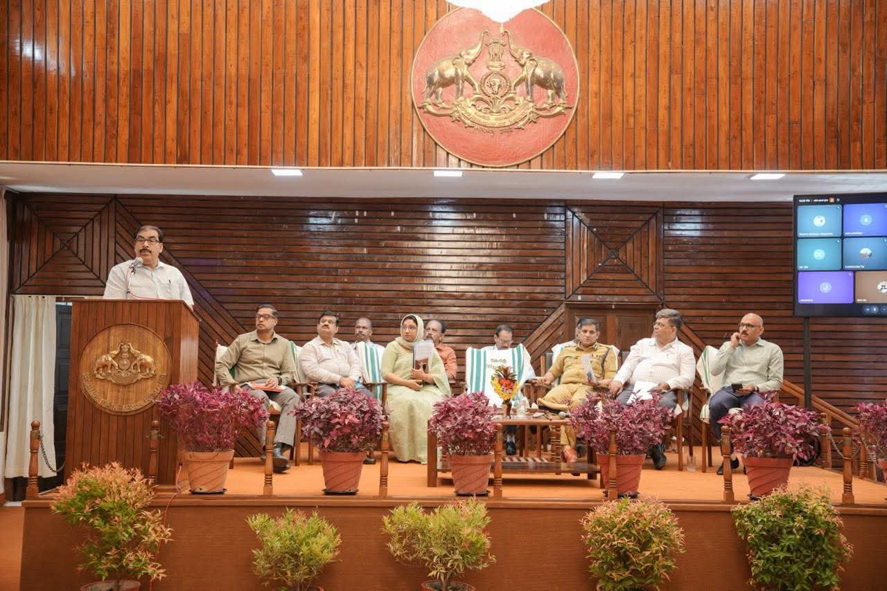 You are currently viewing ദേശീയപാതകളിലെ അപകടങ്ങൾ: അടിയന്തര സുരക്ഷാ നടപടികളുമായി സർക്കാർ